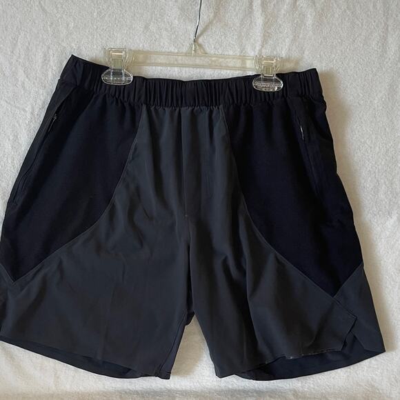 lululemon athletica Men's Black and Dark Gray Athletic Shorts - Picture 1 of 5
